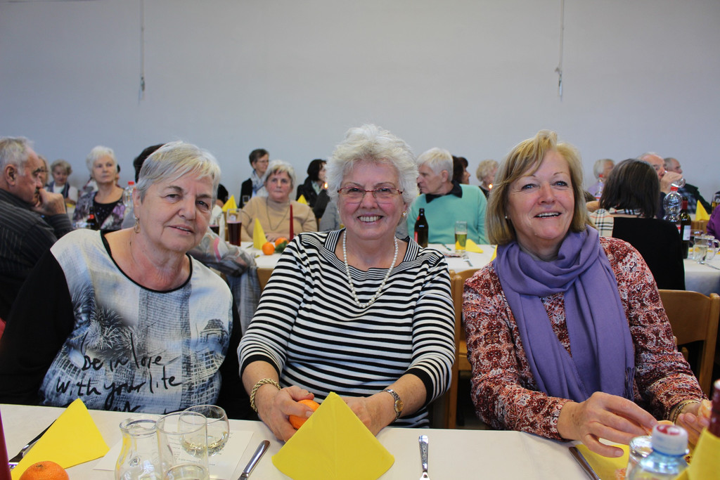 Senioren ADVENTFEIER D MENSCHEN 14-12-2019 _11_.JPG