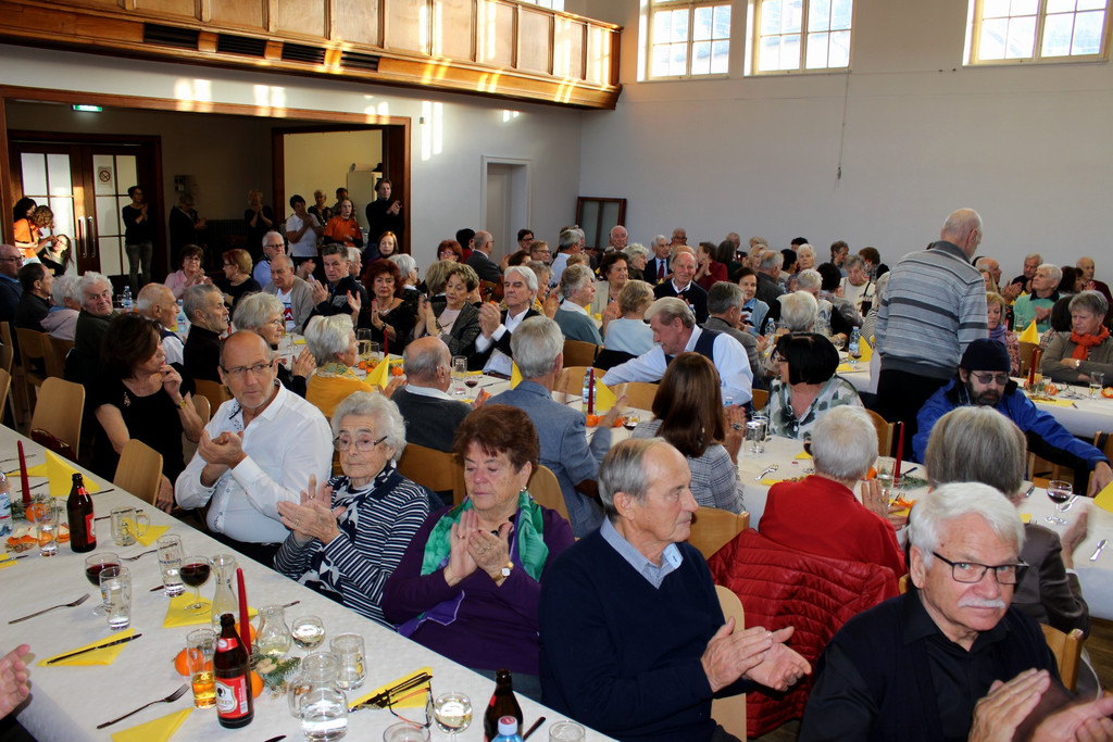 Senioren ADVENTFEIER B CHOR VOICES 14-12-2019 _13_.JPG