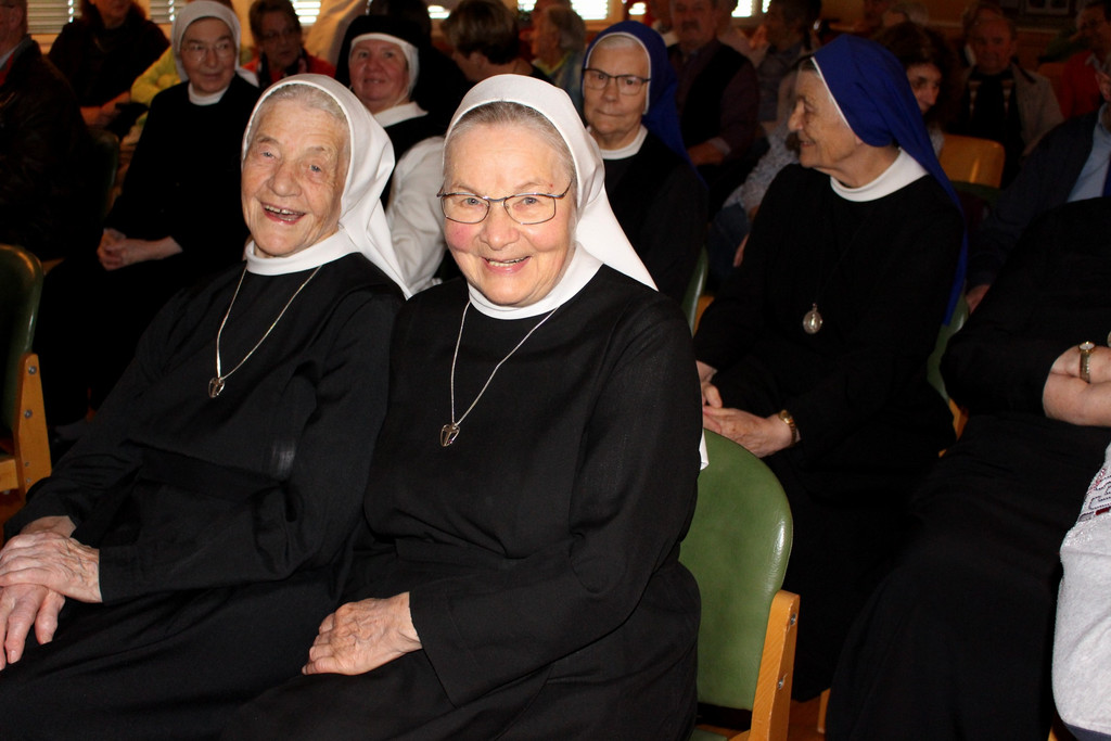 Jesuheim Weihnachtsfeier D MENSCHEN 19-12-2019 _1_.JPG