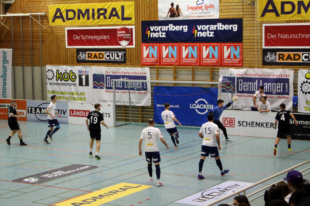 Fu__ball SVL MASTERS F SPIEL Aufstiegsrunde 03-01-2020 _7_.JPG
