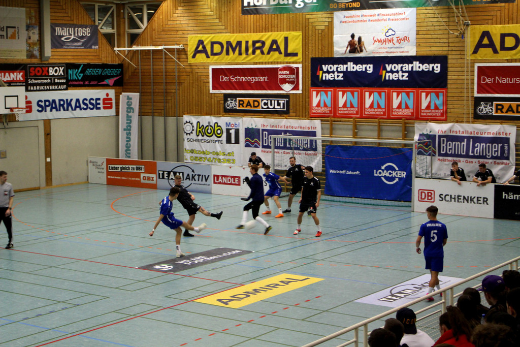 Fu__ball SVL MASTERS F SPIEL Aufstiegsrunde 03-01-2020 _11_.JPG
