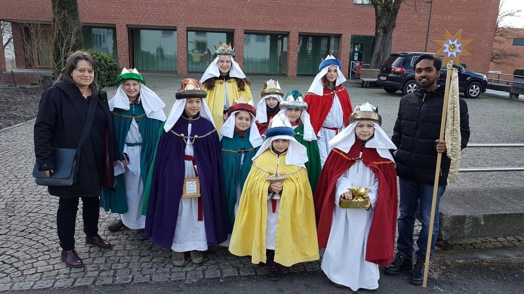 Sternsinger A GESAMTFOTO 06-01-2020 _1_.jpg