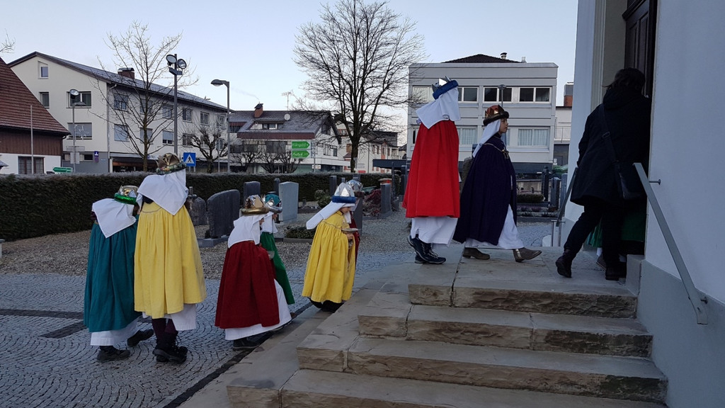 Sternsinger C KIRCHE 06-01-2020 _1_.jpg