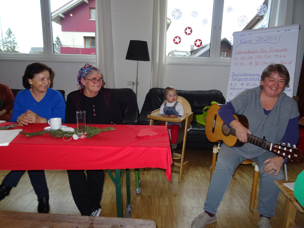 Frauencaf__ Dezember 2019_5.jpg