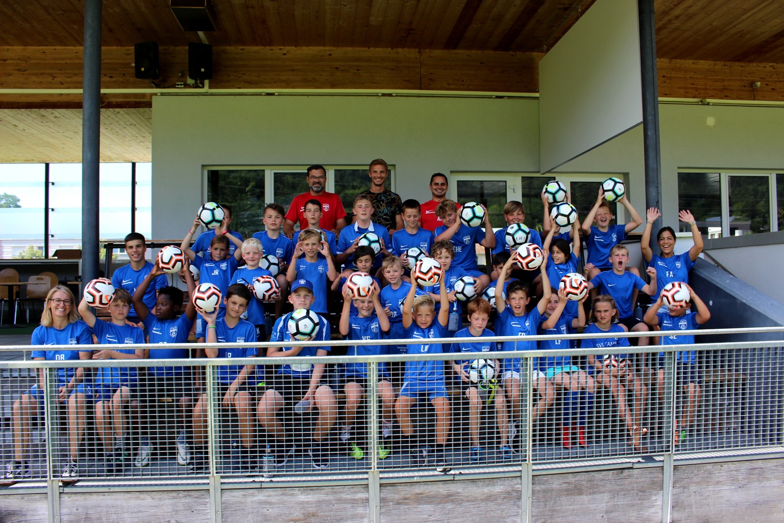 Fu__ball Nachwuchs CAMP in den FERIEN 31-07-2019 _2_.JPG