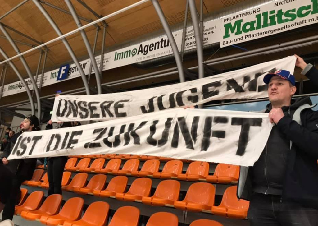 hockeysupport.jpg