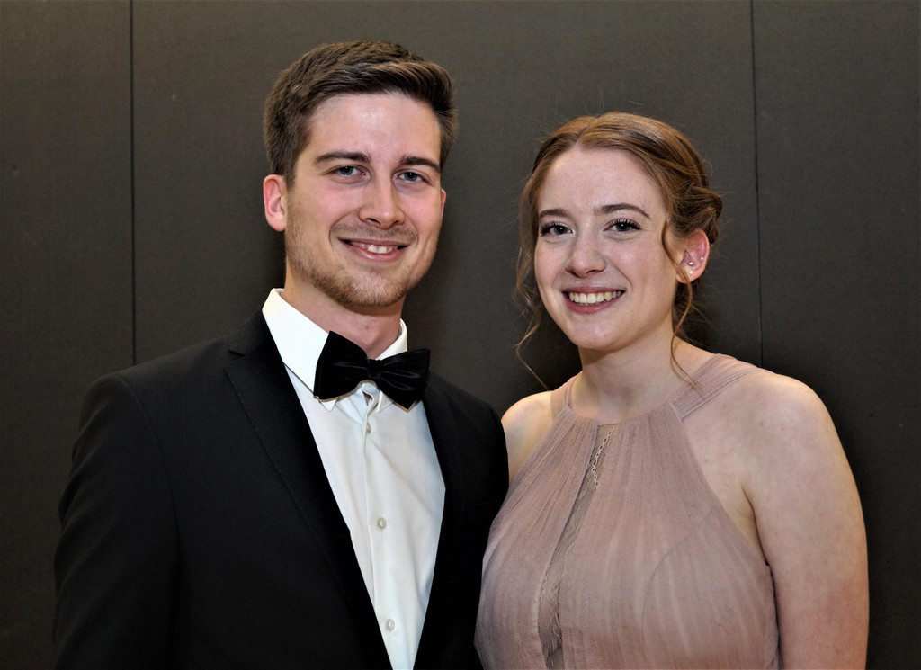Lea und Lukas Schneider.jpg