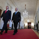 Trump bei einer gemeinsamen Pressekonferenz mit dem israelischen Ministerpräsidenten Benjamin Netanyahu in Washington