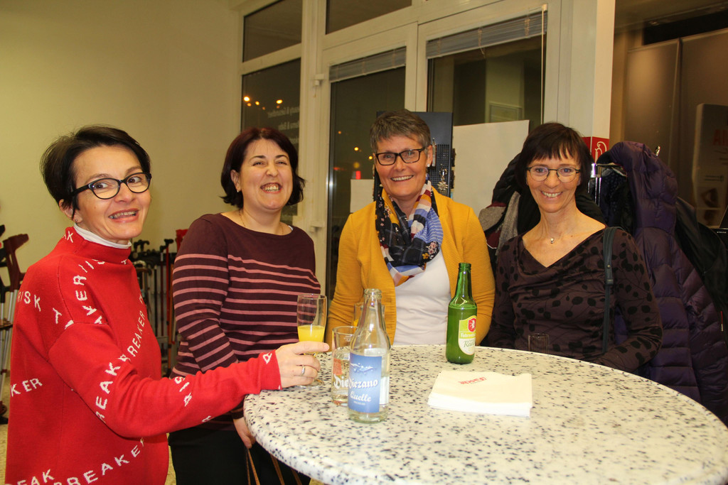 Tatjana Jovanovich_ Alice Breda_ Katharina Ke__ler_ Hermi D__nz.jpg
