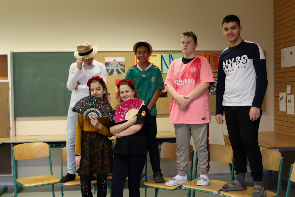 Mittelschule OFFENE T__R C Spanisch 22-01-2020 _4_.JPG