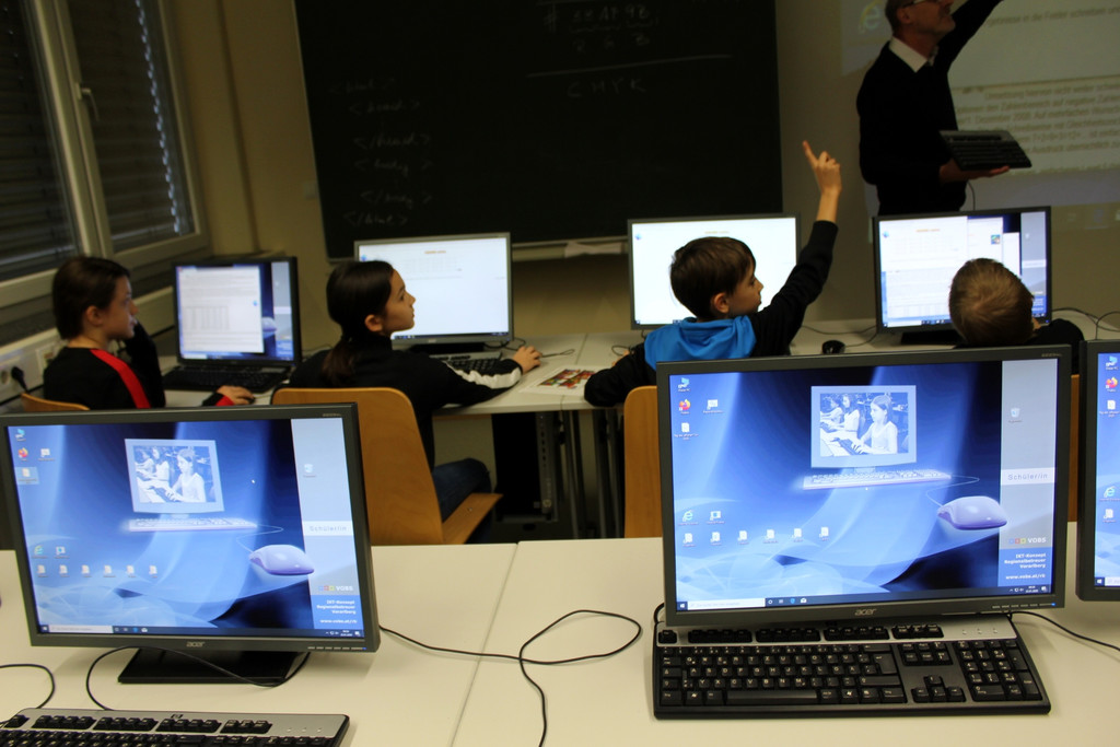 Mittelschule OFFENE T__R F Informatik 22-01-2020 _4_.JPG