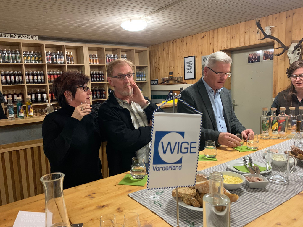 Wige 3.jpg
