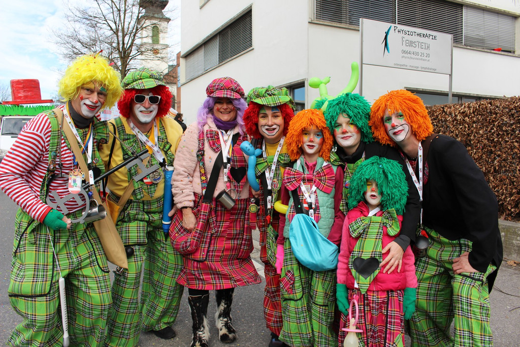 Fasching UMZUG H Teilnehmer 24-02-2019 _2_.JPG