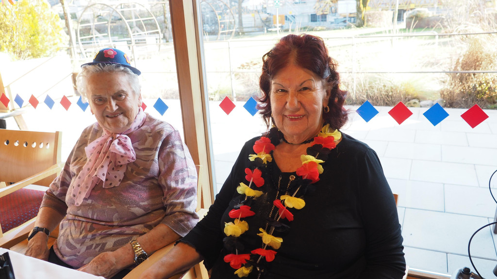 P2070363 Erika Gorbach und Inge Leutel.JPG