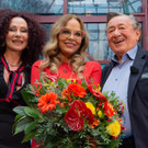 Autogrammstunde Ornella Muti - Lugner City - 19_02_2020 _23 von 53_.jpg