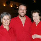 v_li_ Erika_ Kevin und Hermi_ das Service-Team.JPG