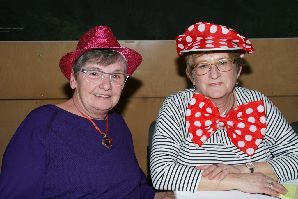 Waltraud und Ilse.JPG