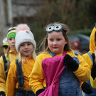 IMG_8946 1c Volkschule Tosters ging als Minions.JPG