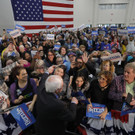Sanders führt vor Super Tuesday