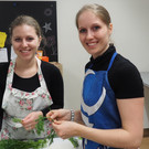 P2280377 Magdalena und Sabrina.JPG