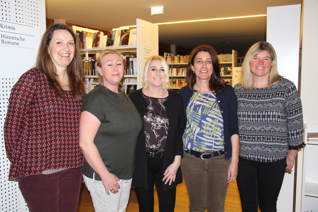 Andrea Frei_ Diese Sch__ler_ Silke Mosbrugger_ Karin Valasek und Ulrike Bitschnau.jpg