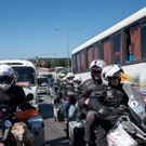 MFP2020_20200207_120444_JO-der ganz normale Strassenverkehr in Chiles Sta__dten_ hier auf der Fahrt zu einem Behindertenheim.jpg
