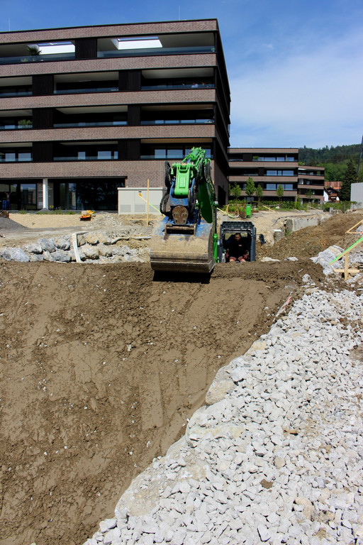 Kugelbeerbach Hochwasserschutz BF B DAMM unten 05-05-2020 _4_.JPG