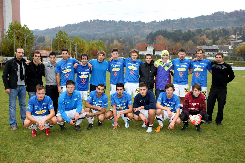 2011 Fussball SVL 1 B Team 05-11-2011 _1_.jpg