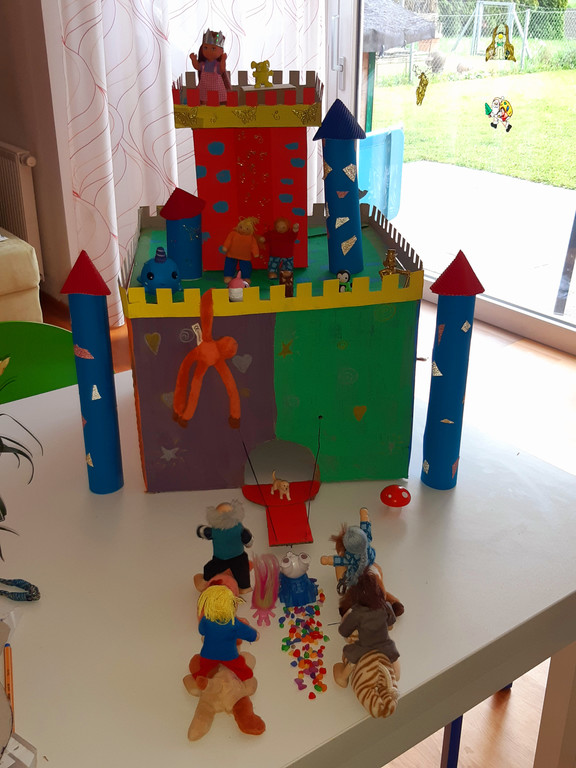 Burg_Fabiola_10 Jahre.jpg