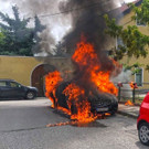 Mercedes ging in Flammen auf