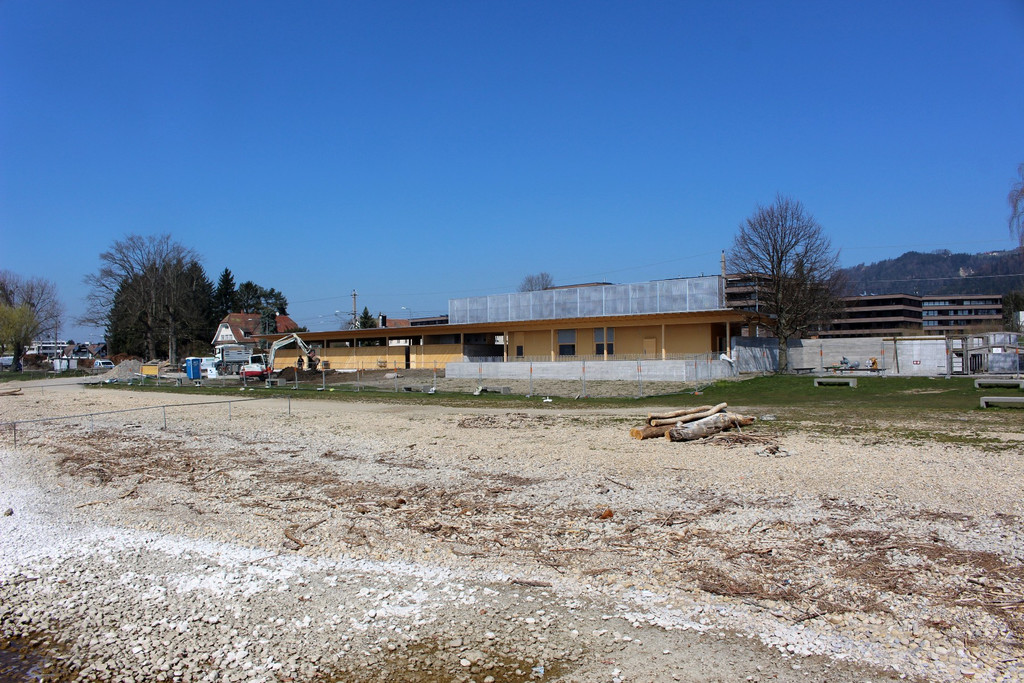 C Strandbad NEUBAU I AUSSEN mit Dachtechnik 14-04-2020 _5_.JPG