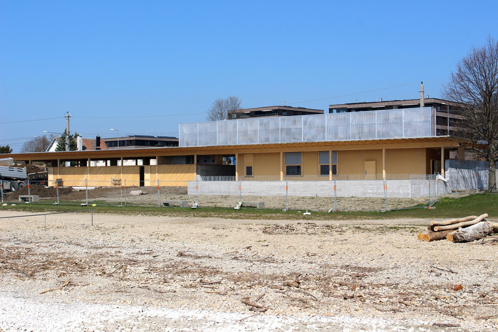 C Strandbad NEUBAU I AUSSEN mit Dachtechnik 14-04-2020 _8_.JPG
