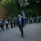 Proteste in den USA - Bibel-Foto von Trump erhitzt Gemüter