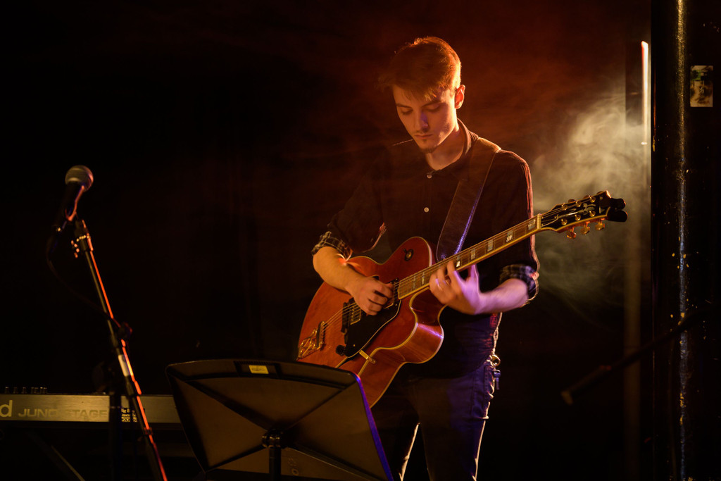E-Gitarre.JPG