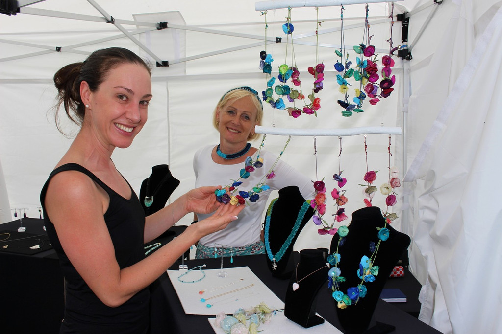 Kunstmarkt am Kaiserstrand G__ttinger Isny 15-06-2019 _13_.JPG