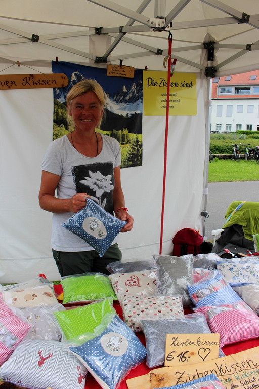 Kunstmarkt am Kaiserstrand G__ttinger Isny 15-06-2019 _12_.JPG