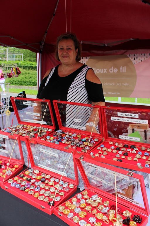 Kunstmarkt am Kaiserstrand G__ttinger Isny 15-06-2019 _27_.JPG