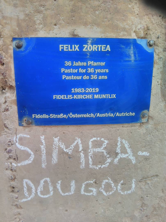 03 SIMBADOUGOU_00.jpg