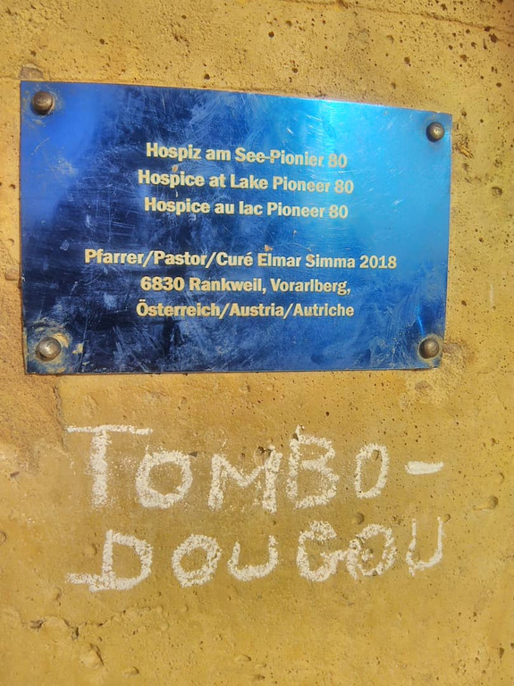 04 TOMBODOUGOU_00.jpg