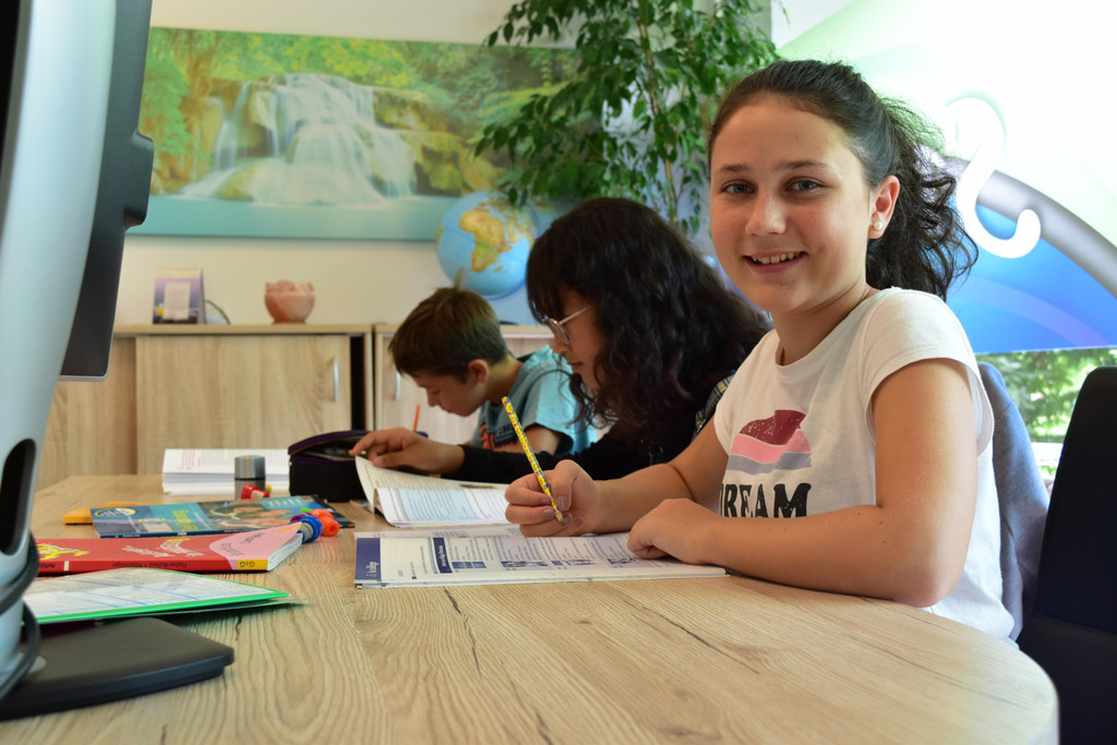Smile Akademie Lena Sarah Fabian.JPG