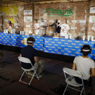 Hot_Dog_Eating_Contest_44706.jpg