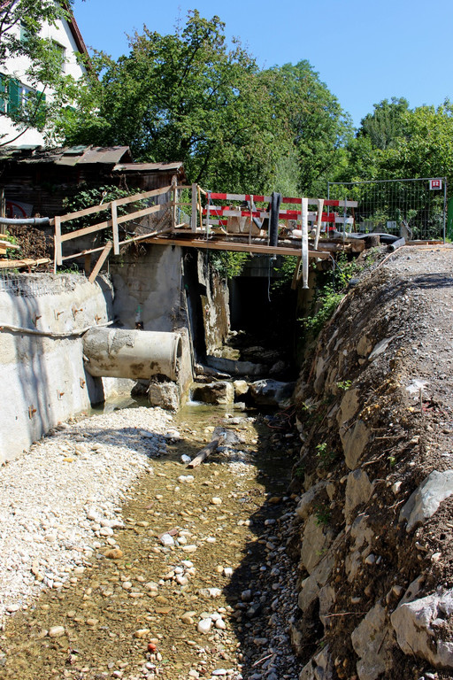 Kugelbeerbach Hochwasserschutz BF oben BR__CKE 18-08-2020 _4_.JPG