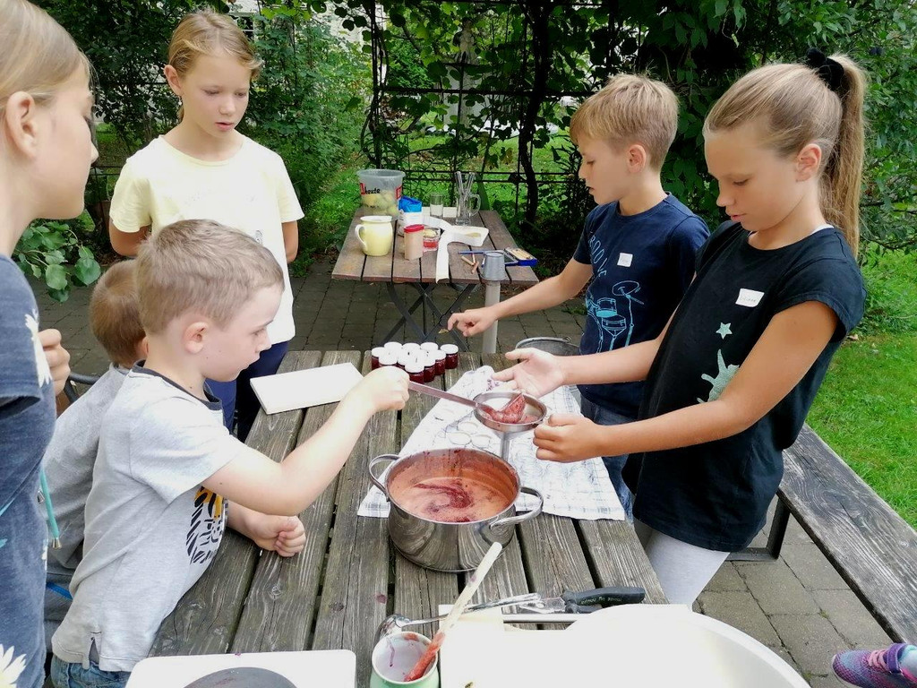 Ferienprogramm BR__TCHEN BACKEN bei Melitta Sohm August 2020 _5_.jpg