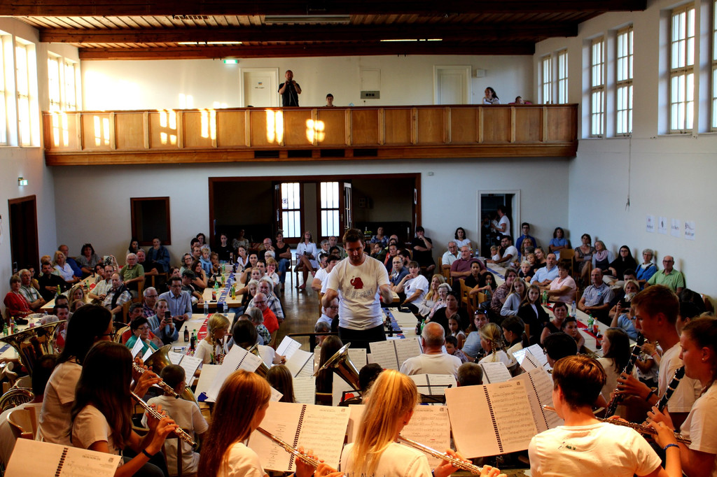 Musikverein NACHWUCHS Abschlusskonzert C FESTHALLE  Besucher 04-09-2020 _4_.JPG