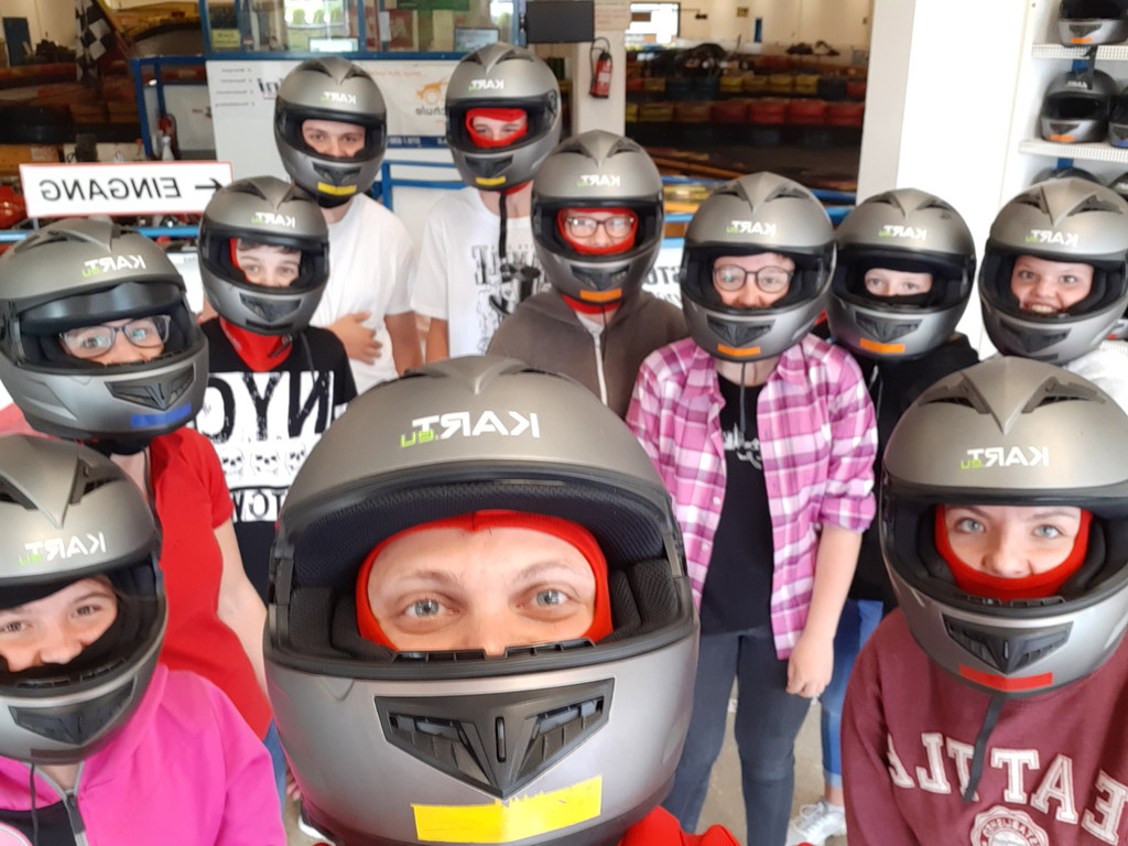 Jumutage 2020 Kartfahren _3__1_.jpg