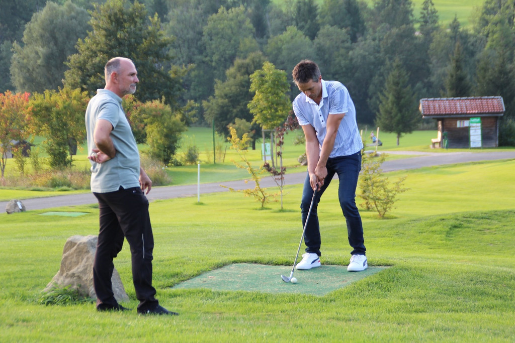 Golf Schnuppern 1.jpg