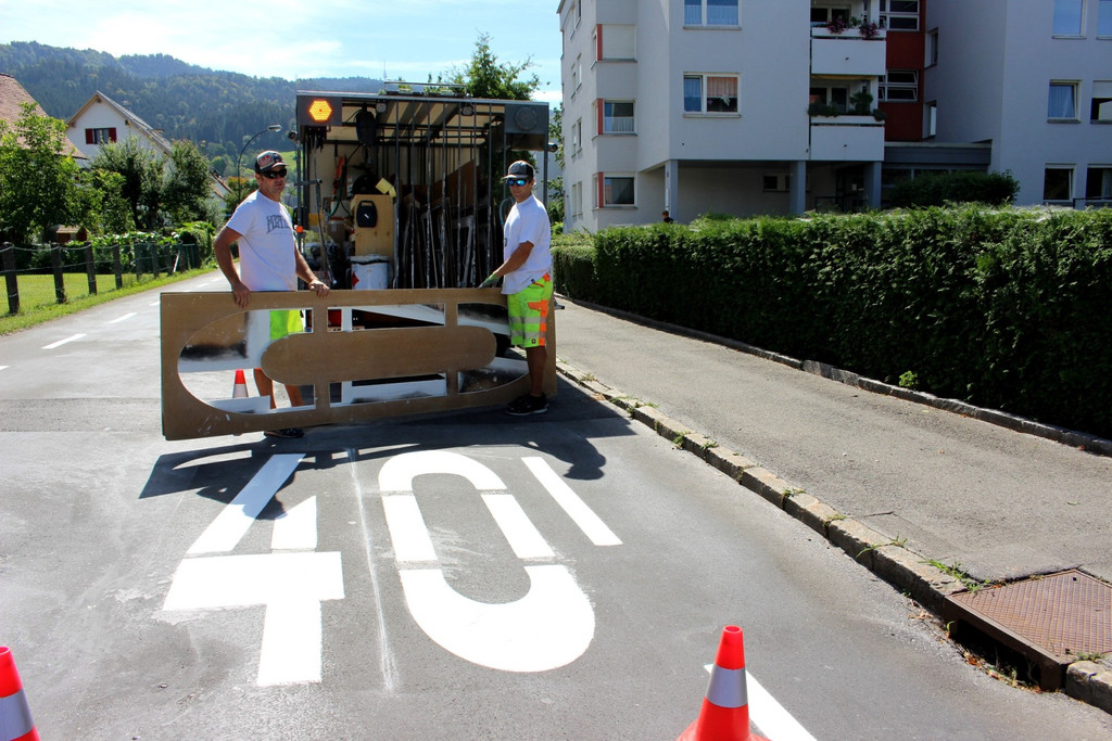 Stra__enmarkierungen NEU im ORT 27-08-2020 _1_.JPG