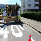 Erneuerung der Straßenmarkierungen zur Verbesserung der Verkehrssicherheit