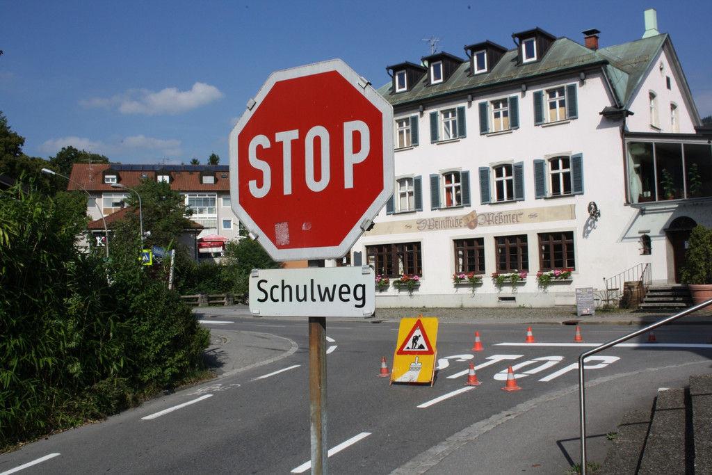 Stra__enmarkierungen NEU im ORT 27-08-2020 _16_.JPG