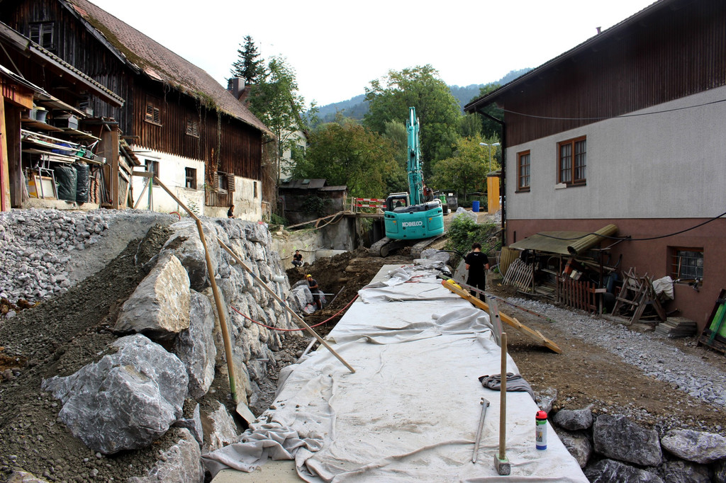 Kugelbeerbach Hochwasserschutz BF E Br__cke und Mauer 22-09-2020 _5_.JPG
